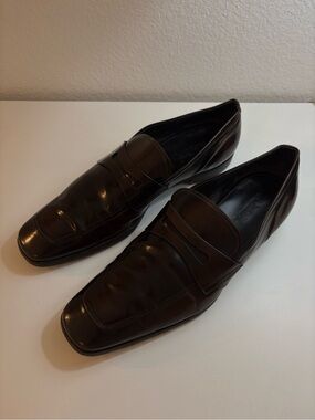 PRADA•Men’s Dark Brown Polished Leather Penny Loafers Square Toe Size 10 Italy